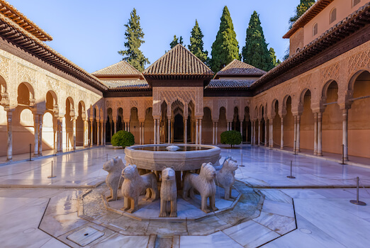 grenade alhambra palais architecture maure arabe andalousie espagne monplanvoyage