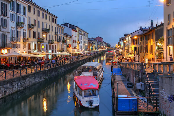 milan navigli canal restaurant food lombardie italie monplanvoyage