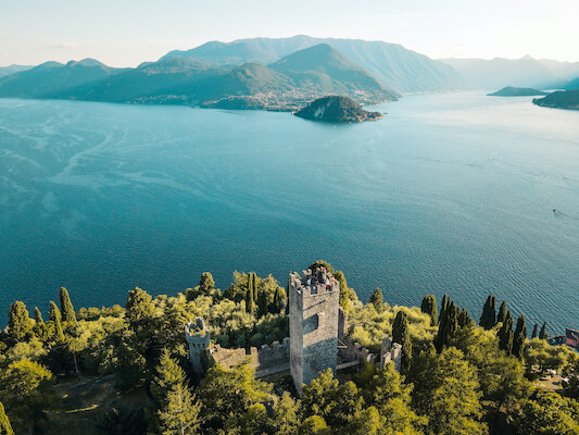 vezio chateau come lac lombardie italie monplanvoyage