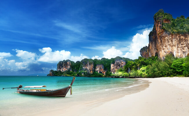 krabi plage sable mer eau turquoise thailande monplanvoyage