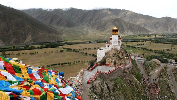 tibet monastere moine boudhisme religion sacre monplanvoyage